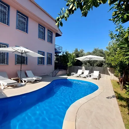 빌라 Villa Iday *